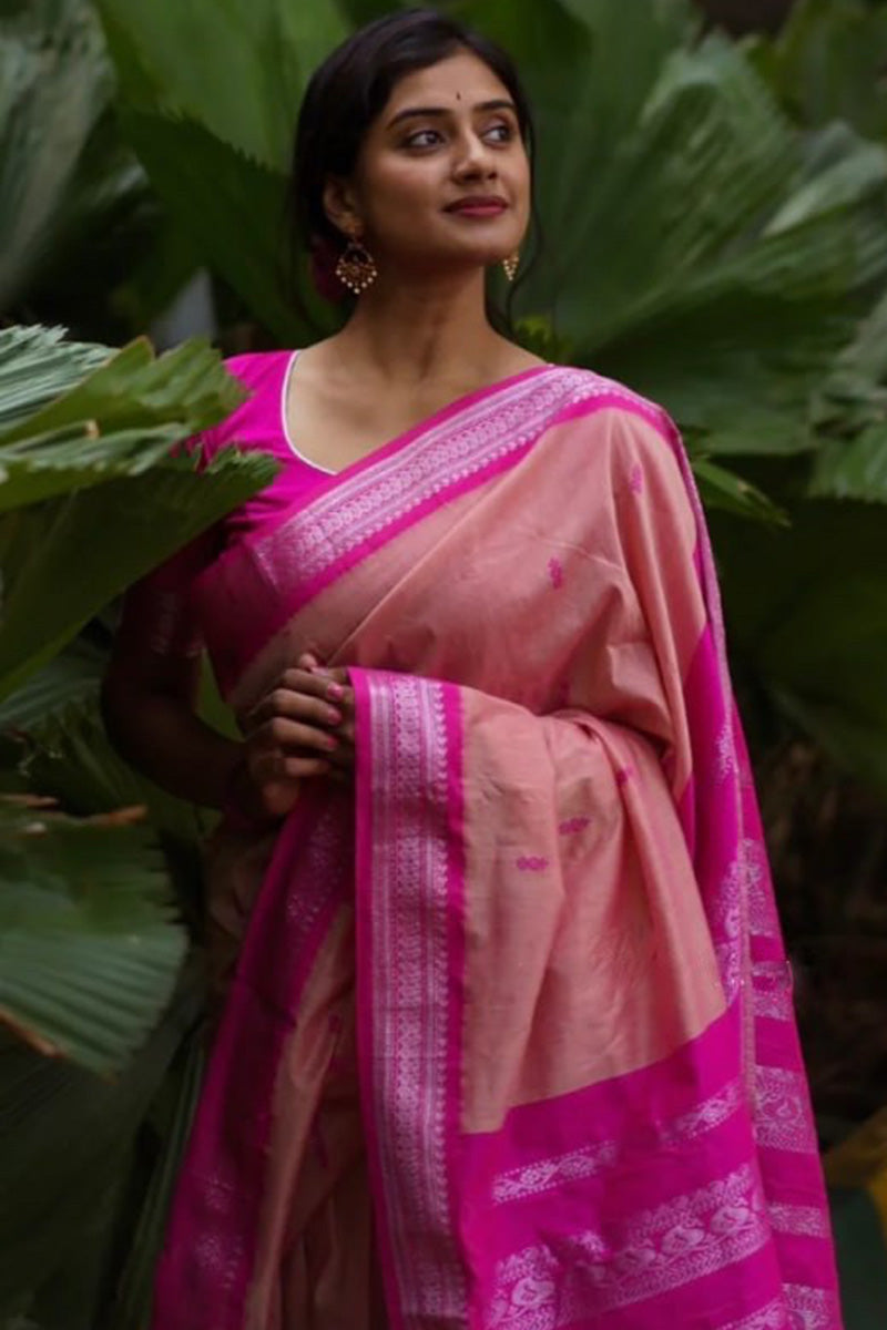 Fancifull Pink Soft Silk Saree With Prettiest Blouse Piece