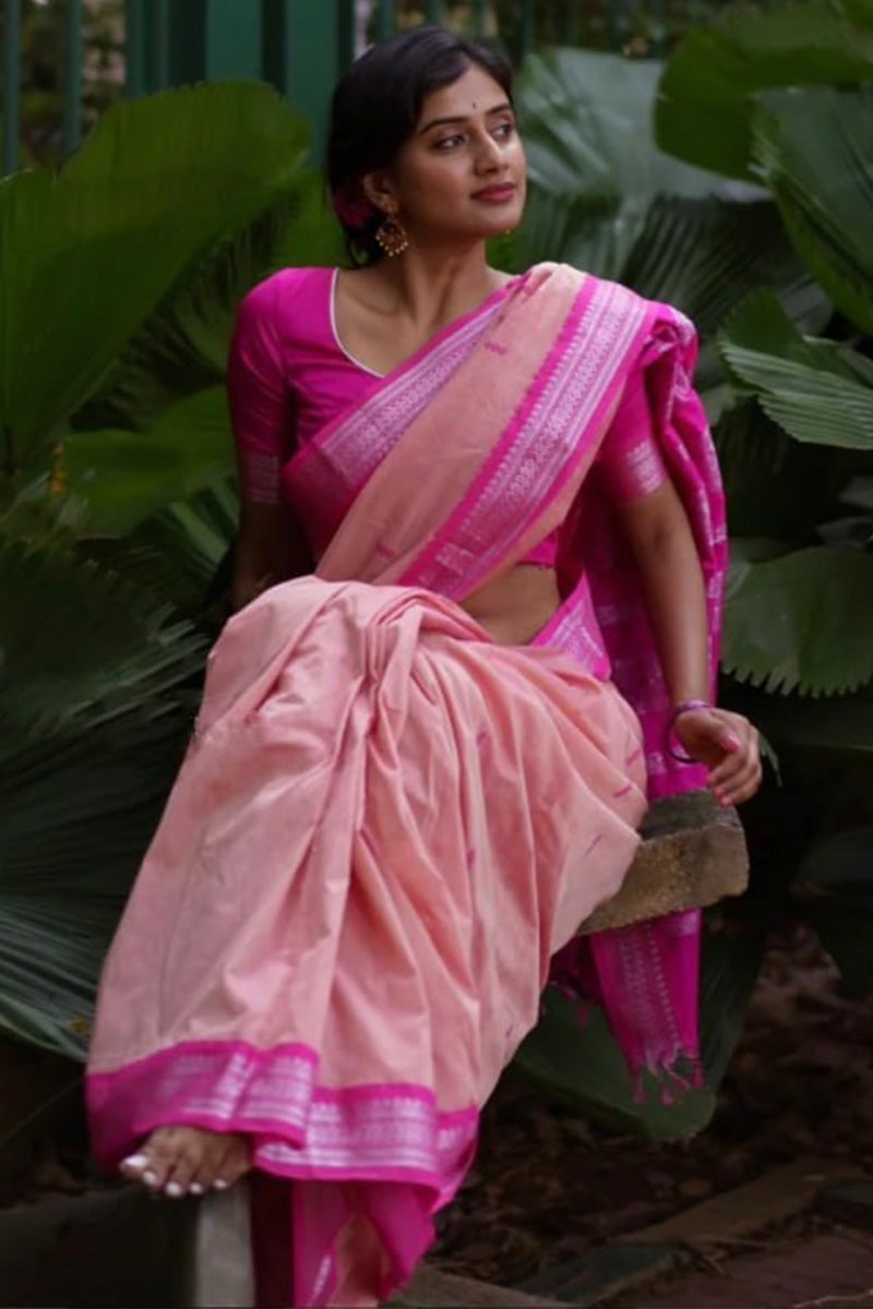 Fancifull Pink Soft Silk Saree With Prettiest Blouse Piece