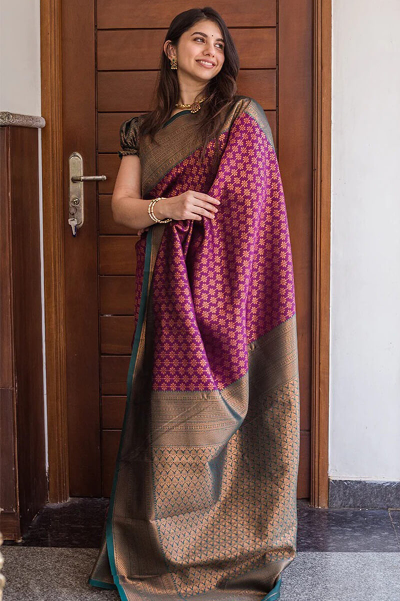 Adorning Purple Soft Silk Saree With Flattering Blouse Piece