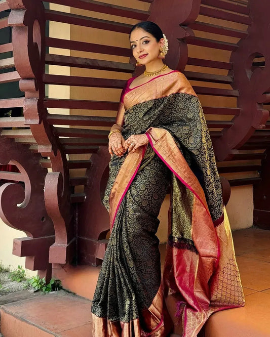 Extraordinary Black Soft Silk Saree With Surpassing Blouse Piece