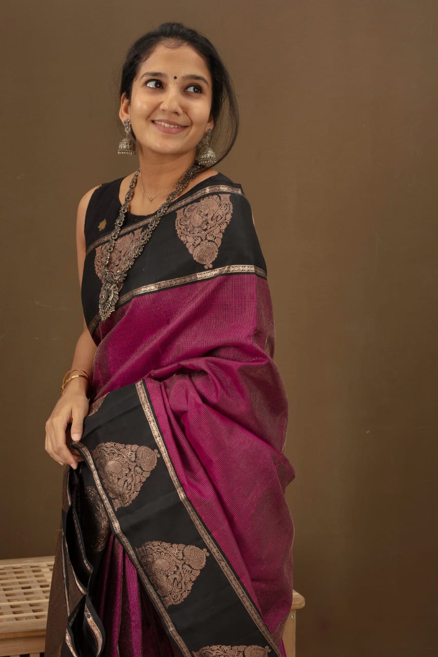 Adorable Purple Soft Banarasi Silk Saree With Glorious Blouse Piece