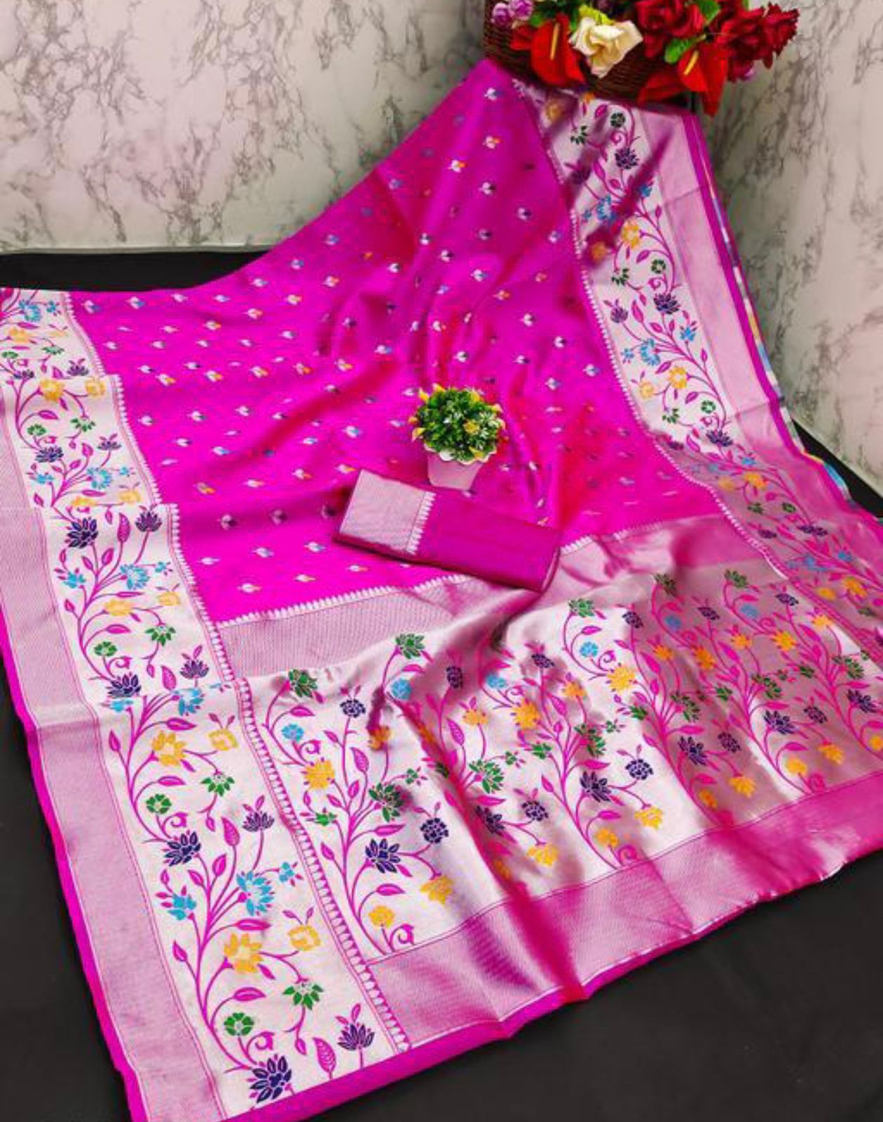 Extraordinary Magenta Paithani Silk Saree With Lovely Blouse Piece