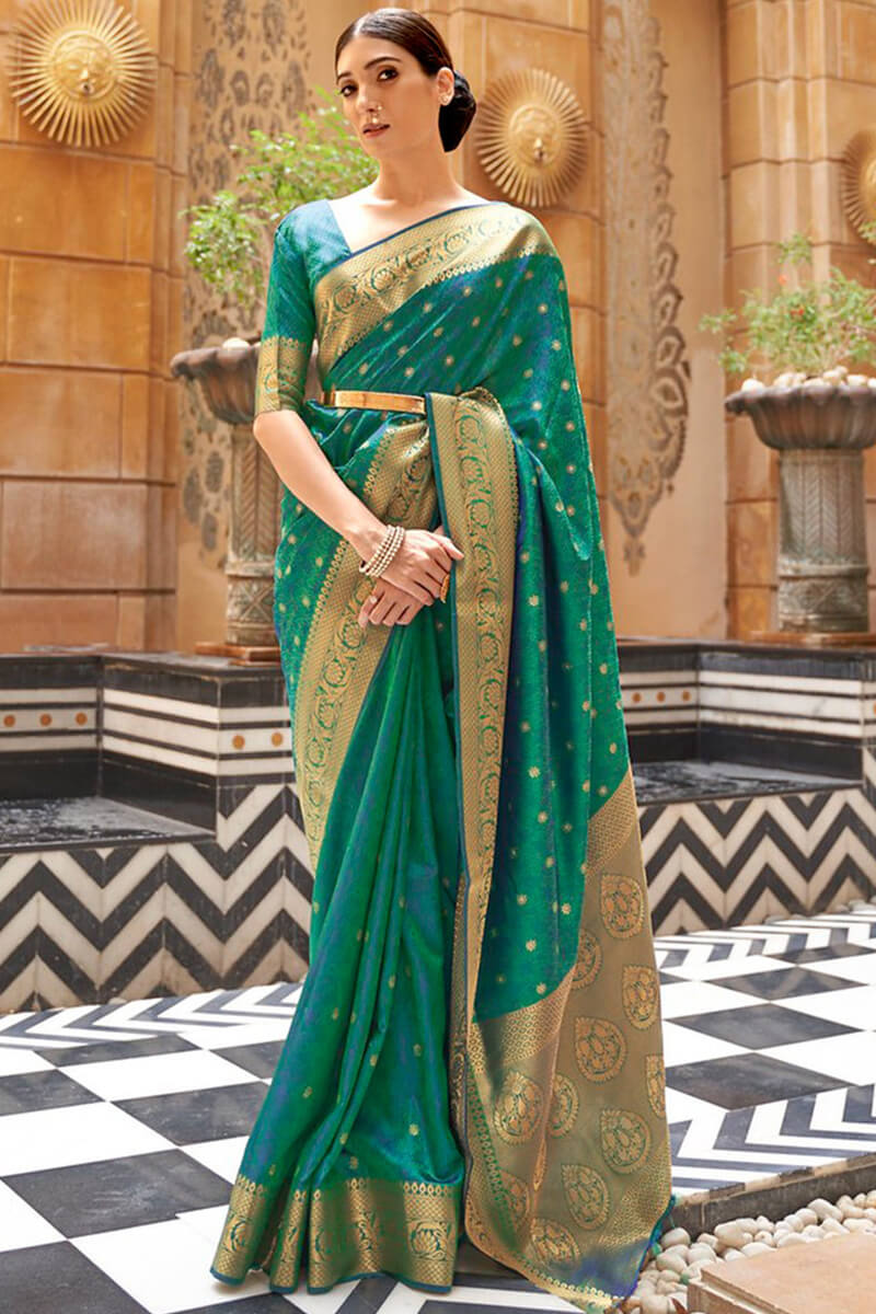 Gratifying Rama Kanjivaram Silk Saree With Smashing Blouse Piece