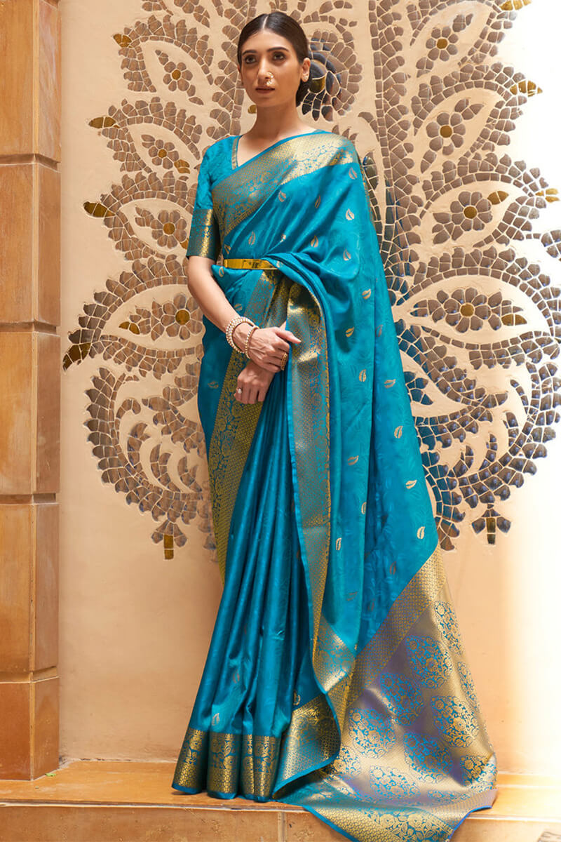 Exuberant Firozi Kanjivaram Silk Saree With Artistic Blouse Piece