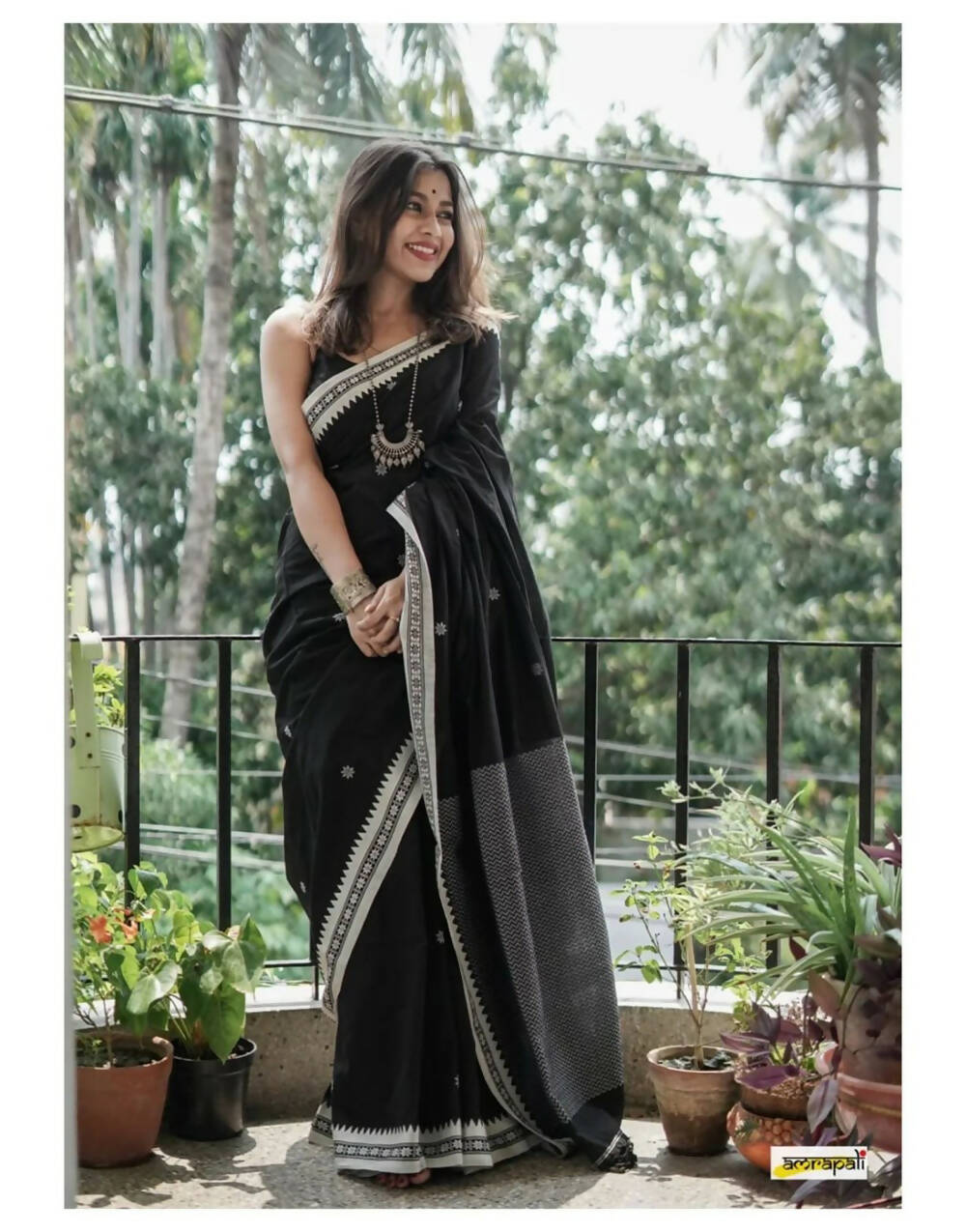 Black Cotton Saree With Weaving Work