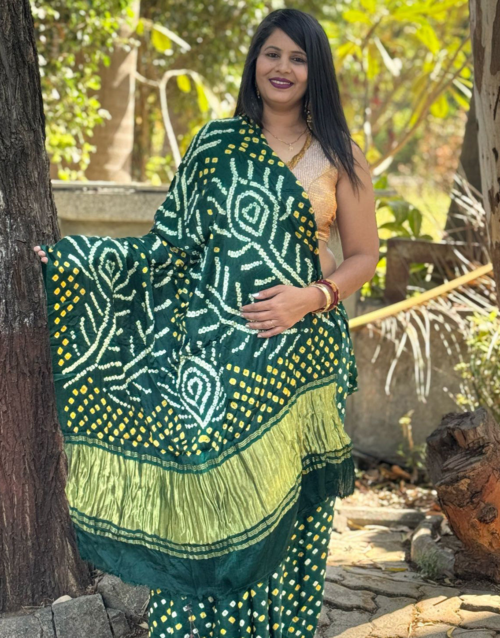 Dark Green Gajji Silk Bandhani With Lgadi Patta Saree