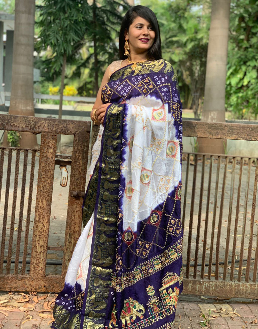 Dark Indigo Blue Hand Bandhej Bandhani Saree With Weaving Border