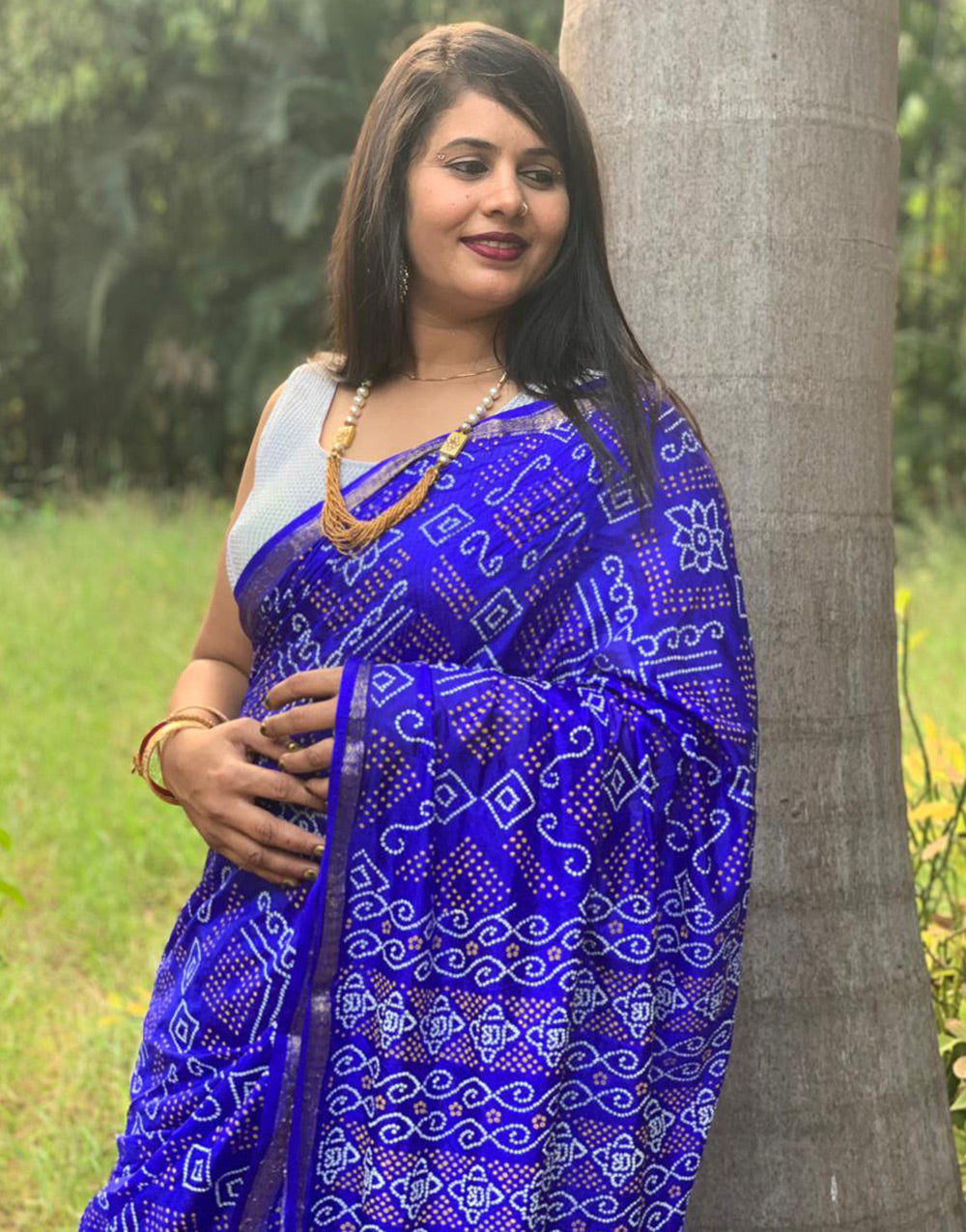 Blue Taffeta Silk Hand Bnadhej Bandhani Saree