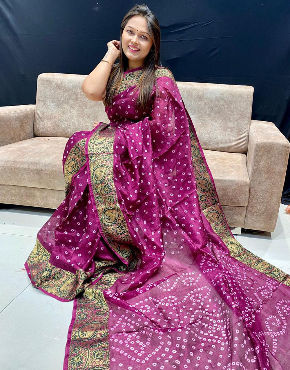 Magenta Bandhej Bandhani Saree With Zari Weaving Work