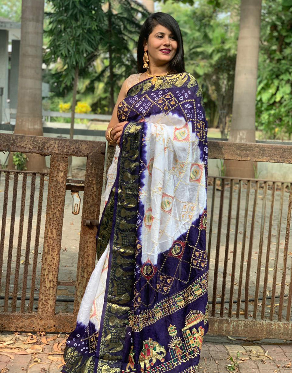 Navy Blue & White Hand Bandhej Bandhani Saree With Weaving Border