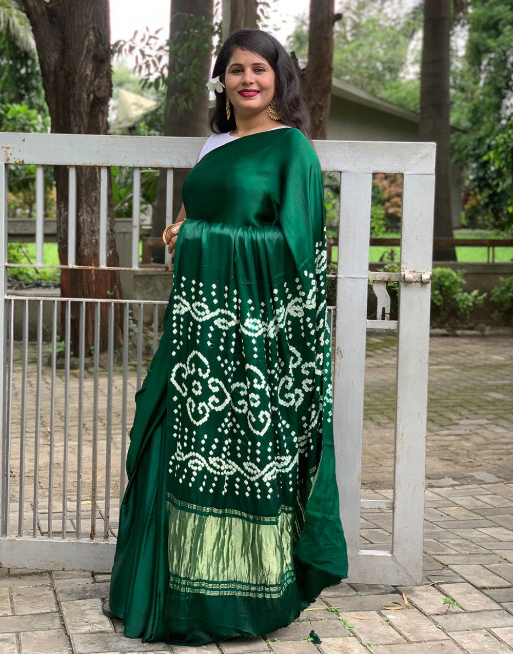 Green Gajji Silk Saree With Bandhej Printed Work