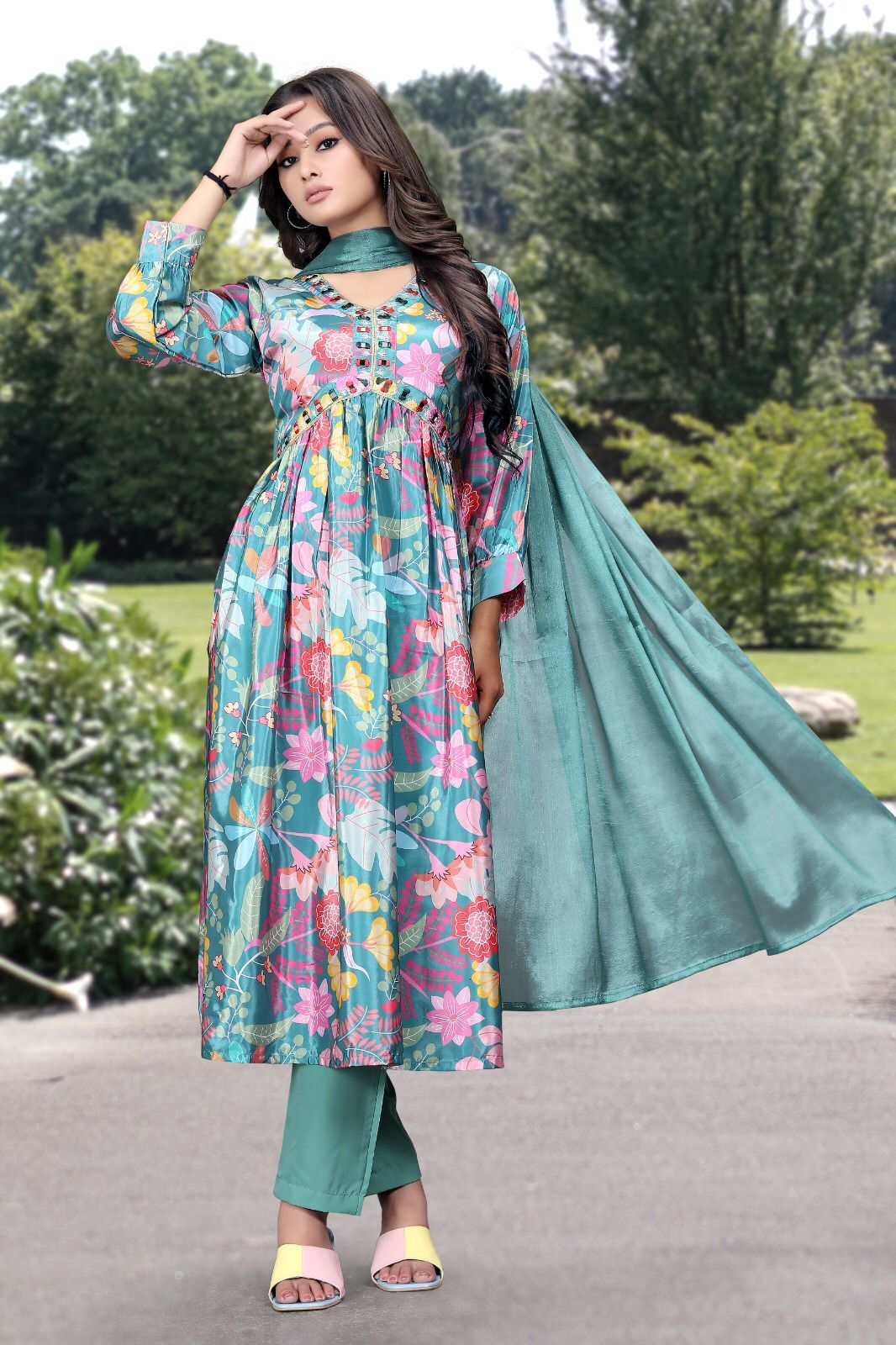 Beautiful Designer Punjabi Alia Cut Salwar Suit