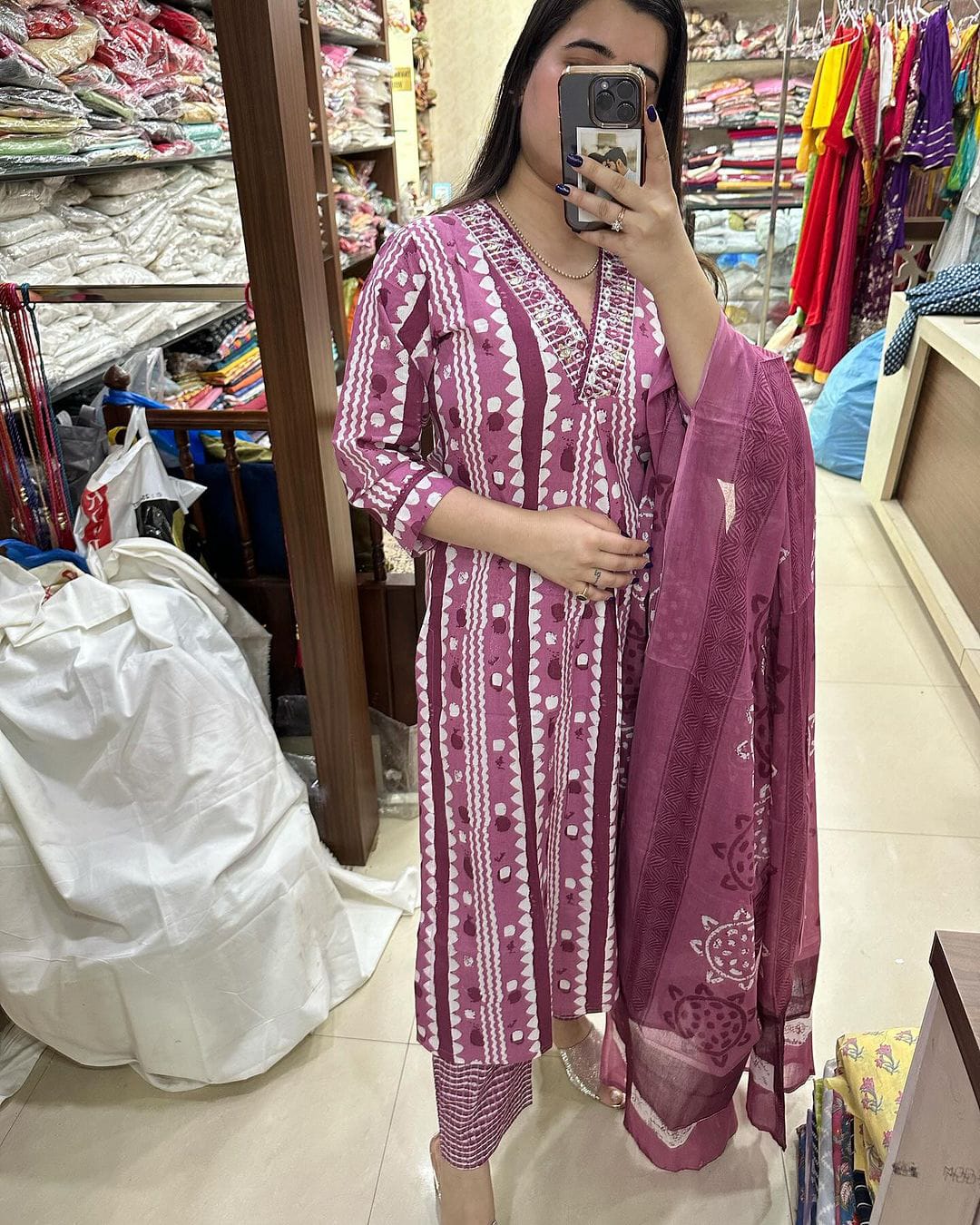 Beautiful Designer Afghani Orgenza Kurti Pant With Dupatta