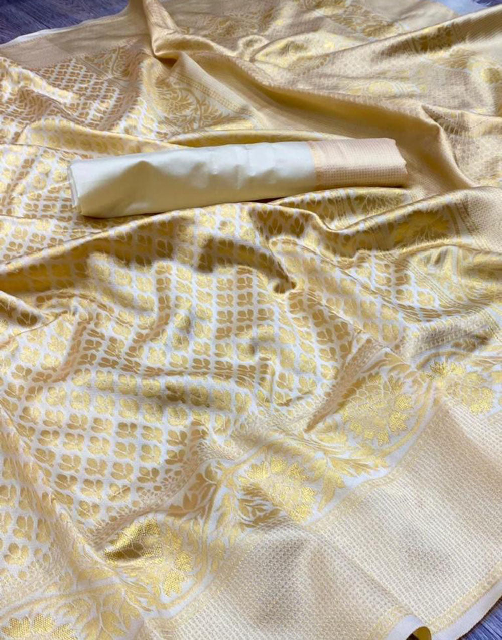 Cream Banarasi Silk Saree With Zari Weaving Work