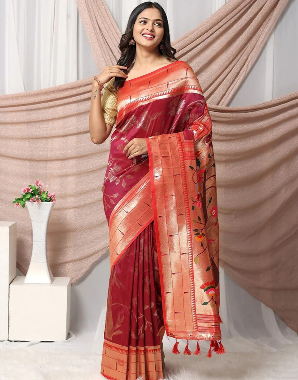 Aesthetic Maroon Banarasi Silk Saree With Zari Weaving Work