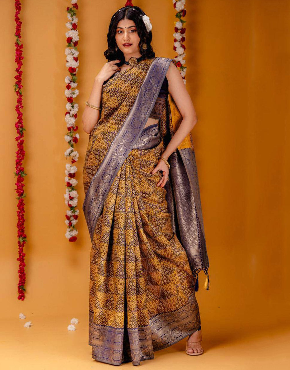 Navy Blue Banarasi Silk Saree With Zari Weaving Work