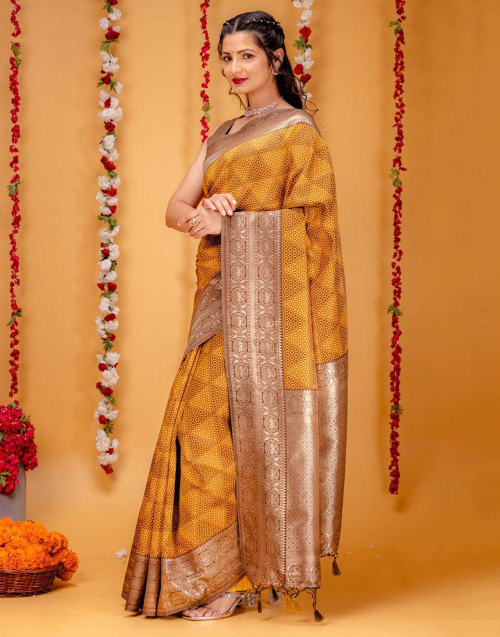 Brown Banarasi Silk Saree With Zari Weaving Work