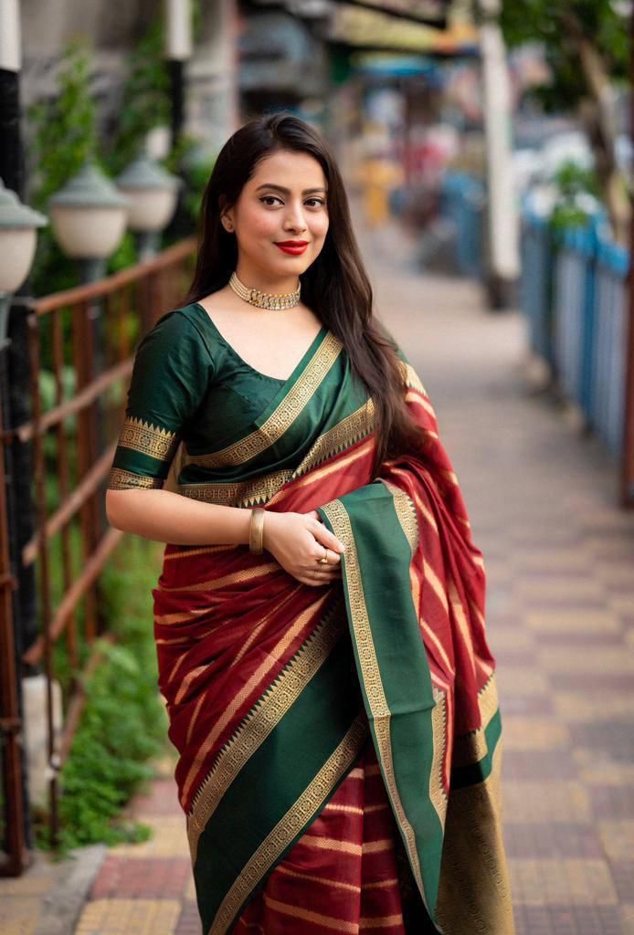 Attractive Maroon Soft Silk Saree With Enamoring Blouse Piece