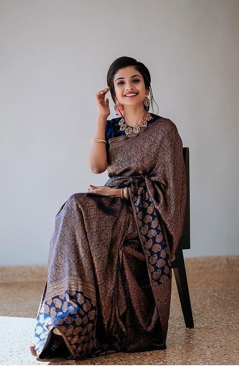 Beauteous Navy Blue Soft Silk Saree With Hypnotic Blouse Piece