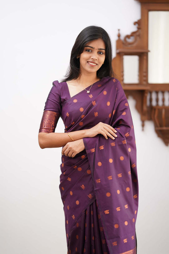 Gratifying Purple Soft Silk Saree With Outstanding Blouse Piece