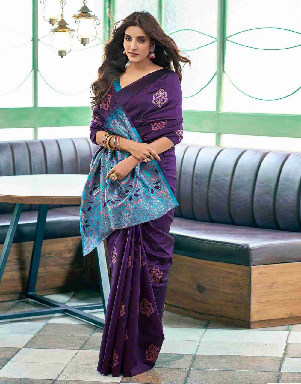 Gratifying Purple Soft Silk Saree With Phenomenal Blouse Piece