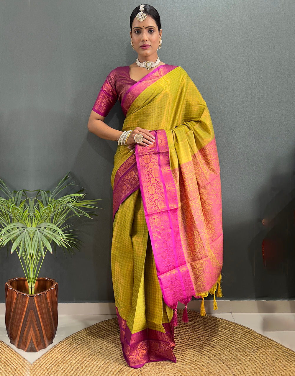 Lime Green & Pink Banarasi Silk Saree With Weaving Work