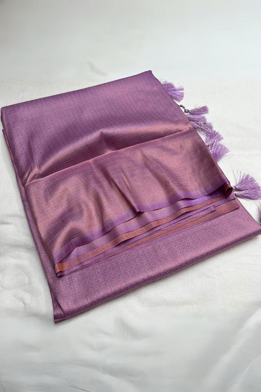 Felicitous Lavender Kanjivaram Silk Saree With Stunner Blouse Piece