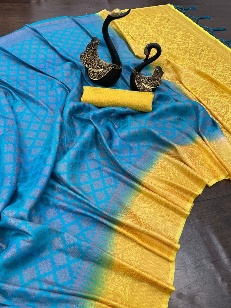 Bucolic Sky Soft Banarasi Silk Saree With Dissemble Blouse Piece