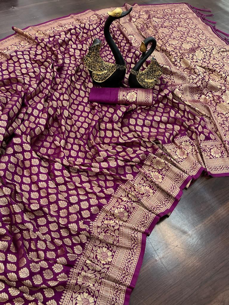 Hypnotic Purple Soft Banarasi Silk Saree With Fancifull Blouse Piece