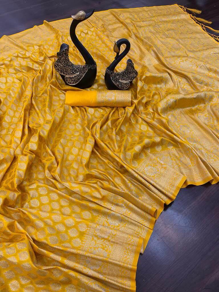 Blissful Yellow Soft Banarasi Silk Saree With Engrossing Blouse Piece