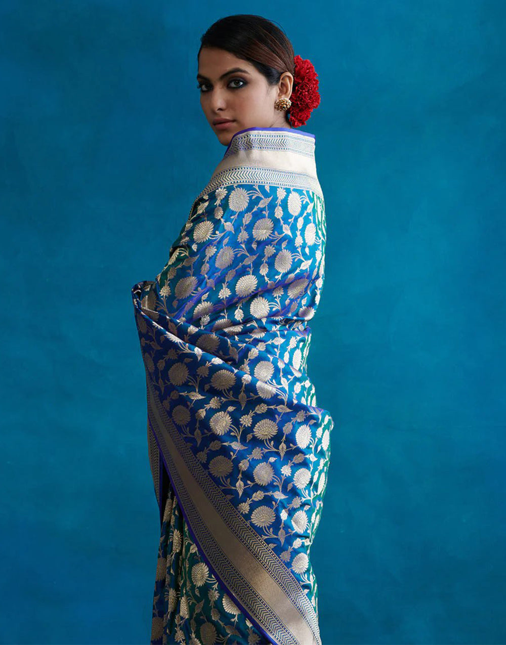 Cobalt Blue Silk Saree With Zari Weaving Work