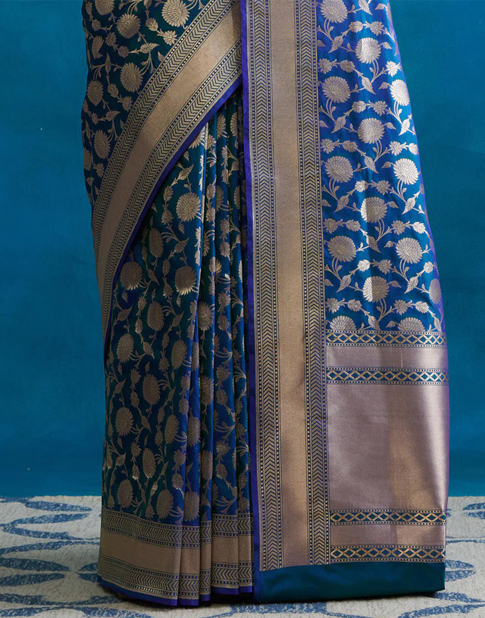 Cobalt Blue Silk Saree With Zari Weaving Work