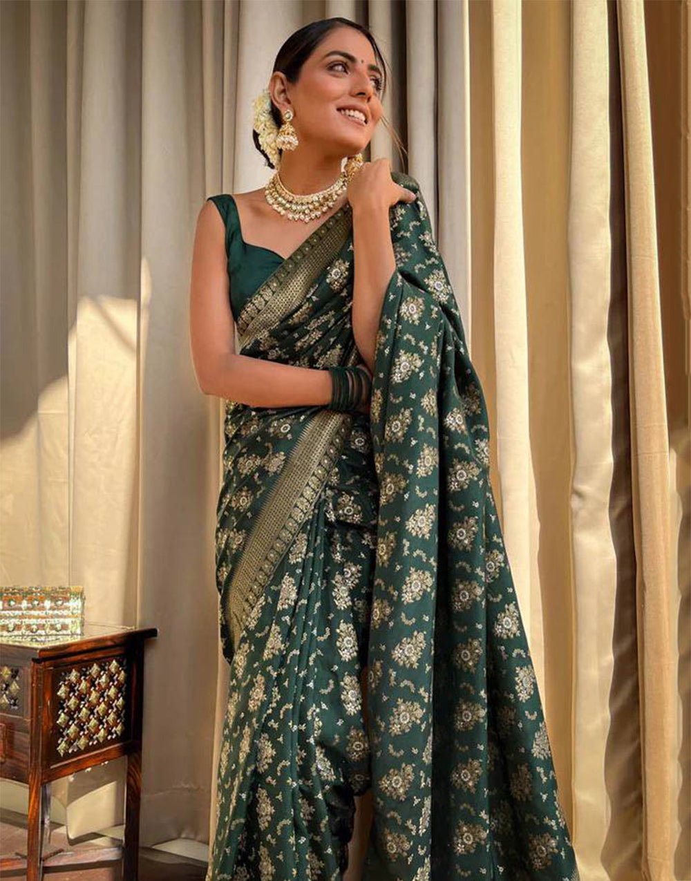 Dark Green Banarasi Silk Saree With Zari Weaving Work