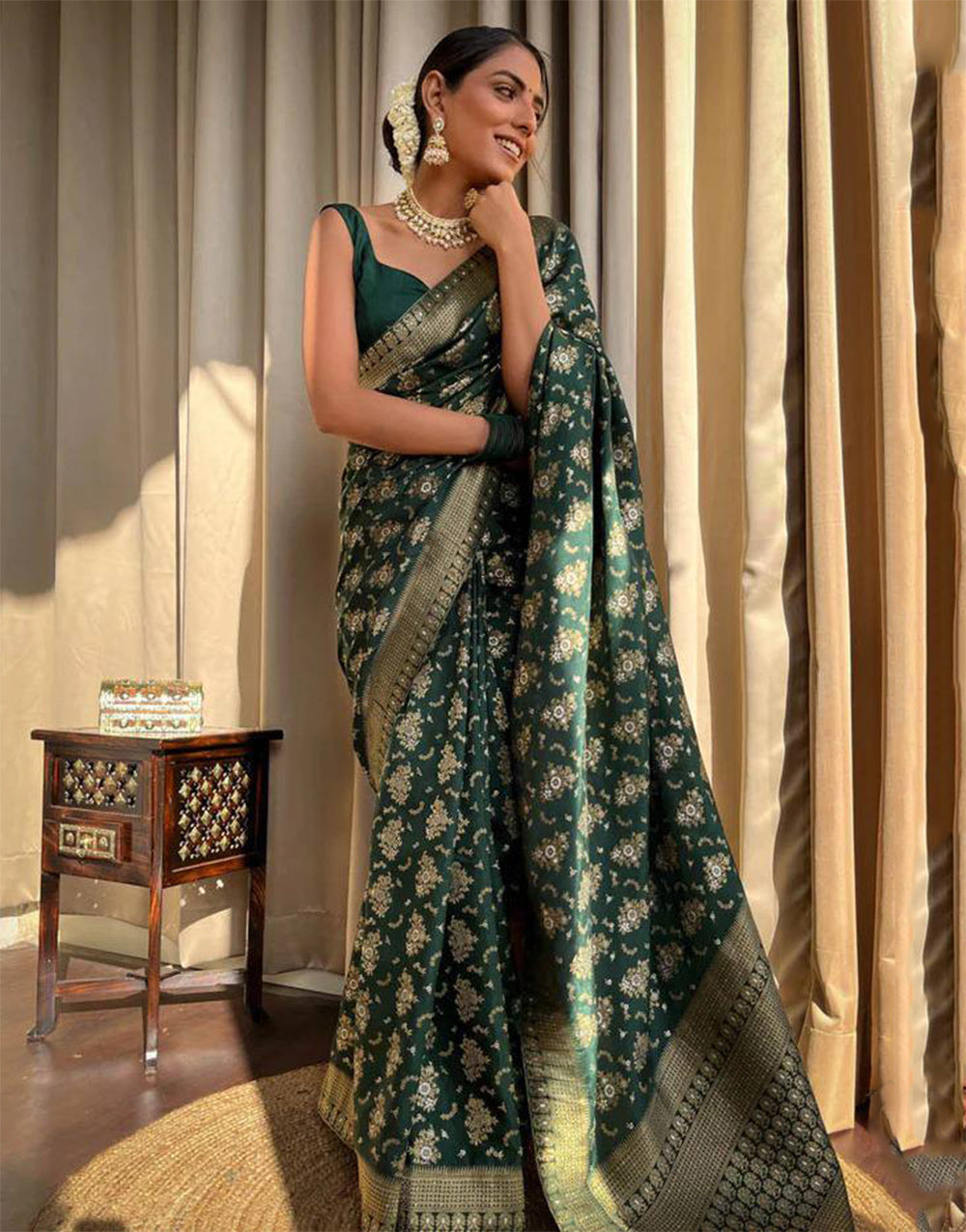 Dark Green Banarasi Silk Saree With Zari Weaving Work