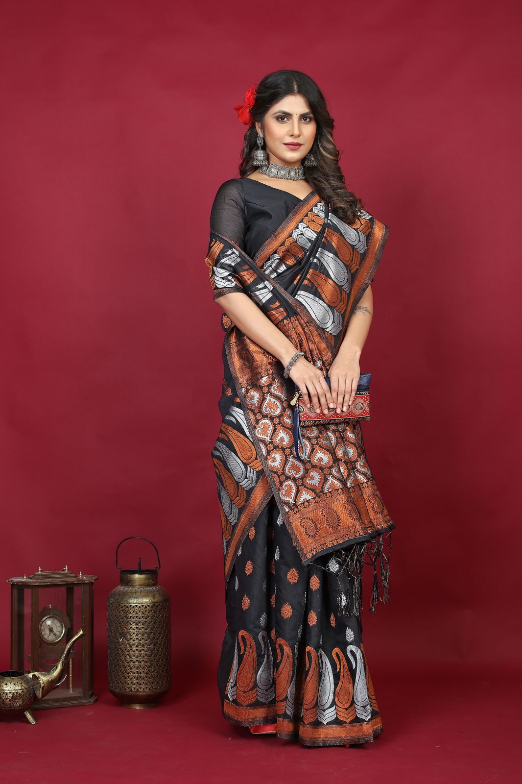 Beautiful Black Linen Silk Saree With Supernal Blouse Piece