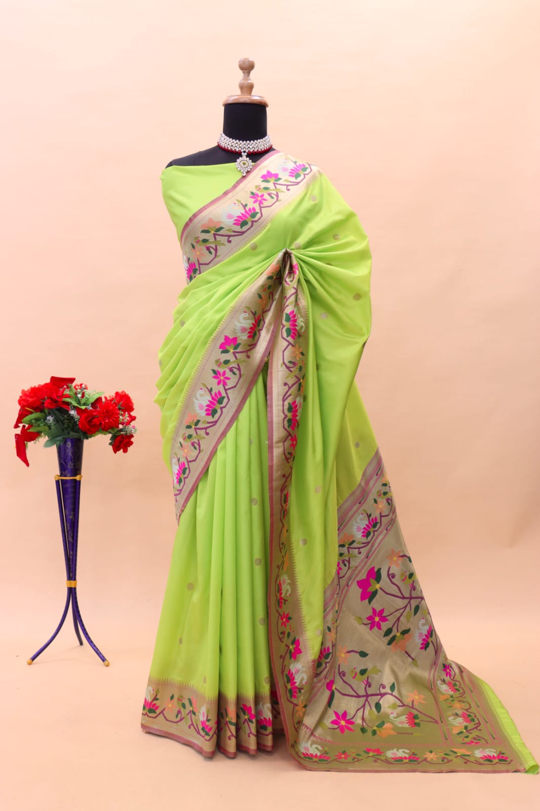 Extraordinary Parrot Paithani Silk Saree With Lovely Blouse Piece