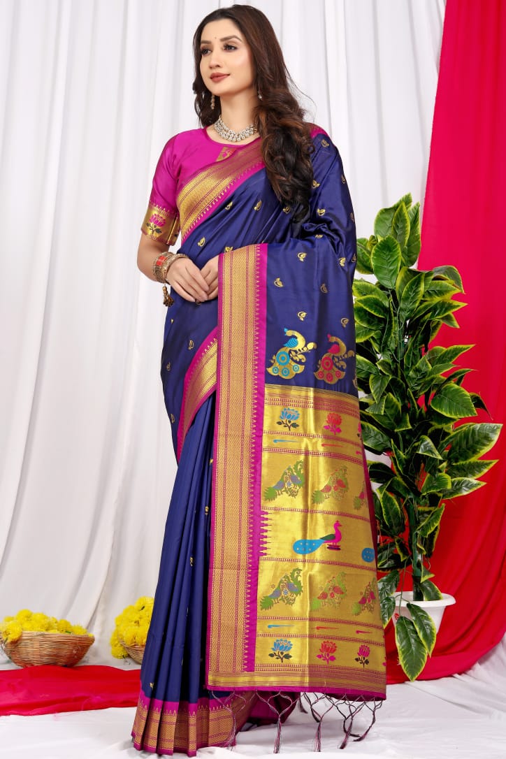 Ailurophile Navy Blue Pure Paithani Silk Saree With Splendorous Blouse Piece