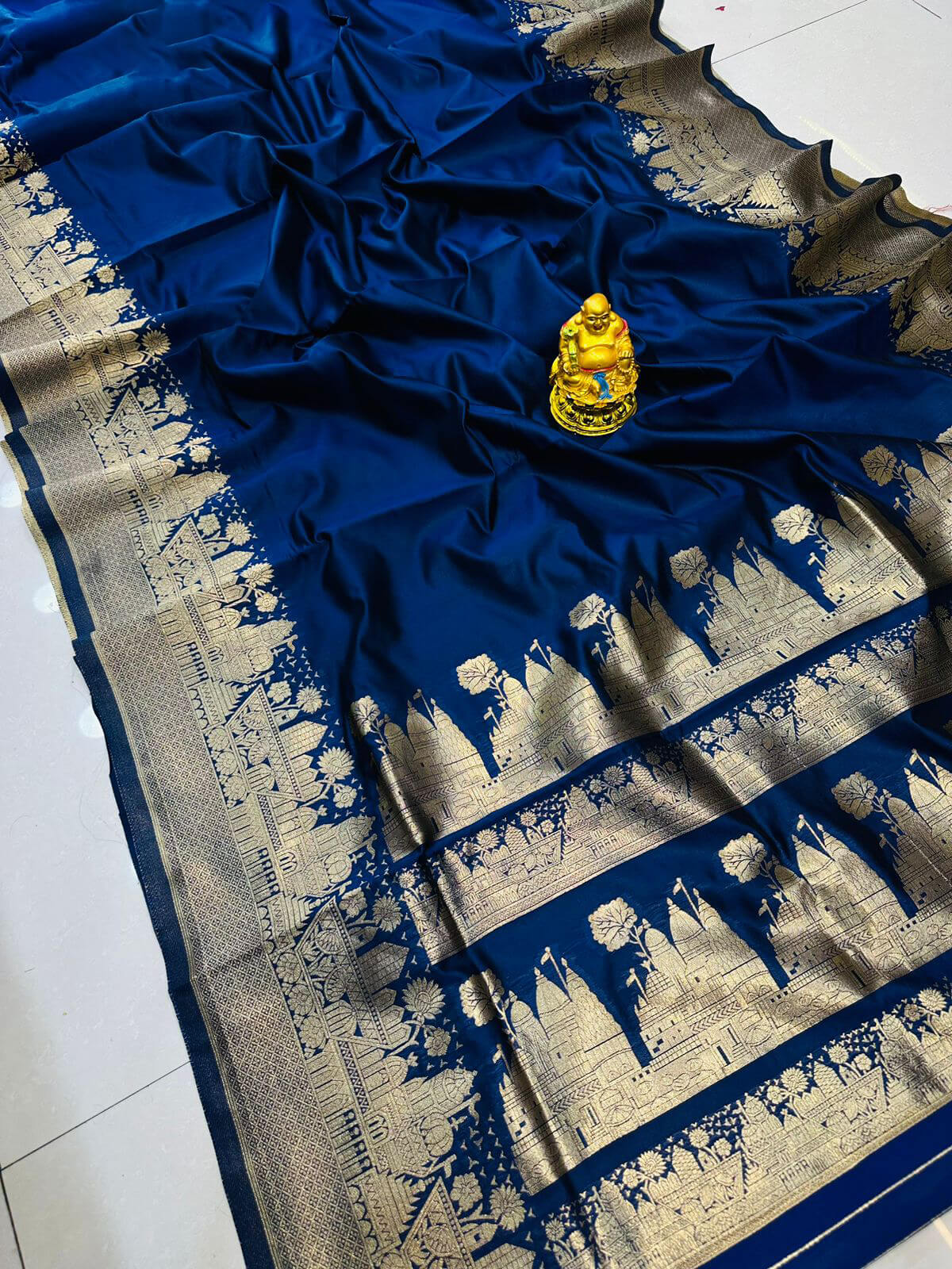 Classic Navy Blue Soft Banarasi Silk Saree With Panoply Blouse Piece