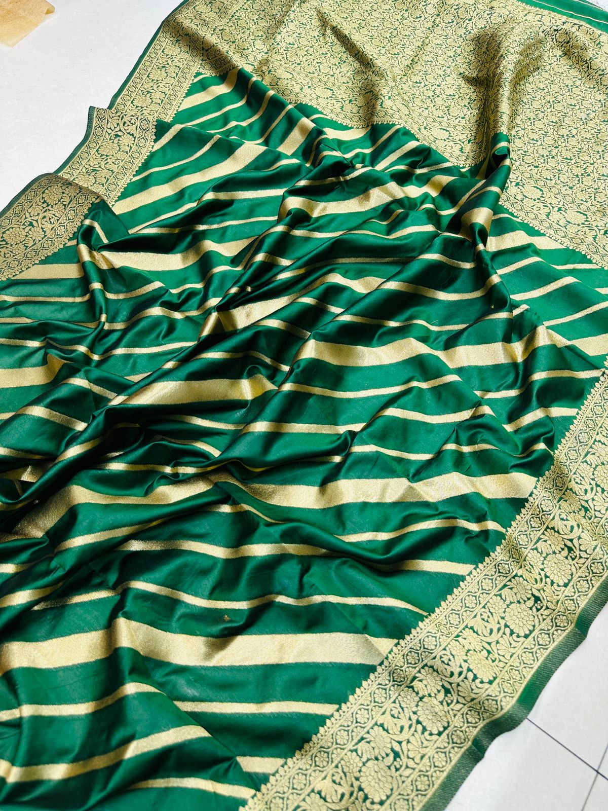 Comely Green Banarasi Silk Saree With Excellent Blouse Piece