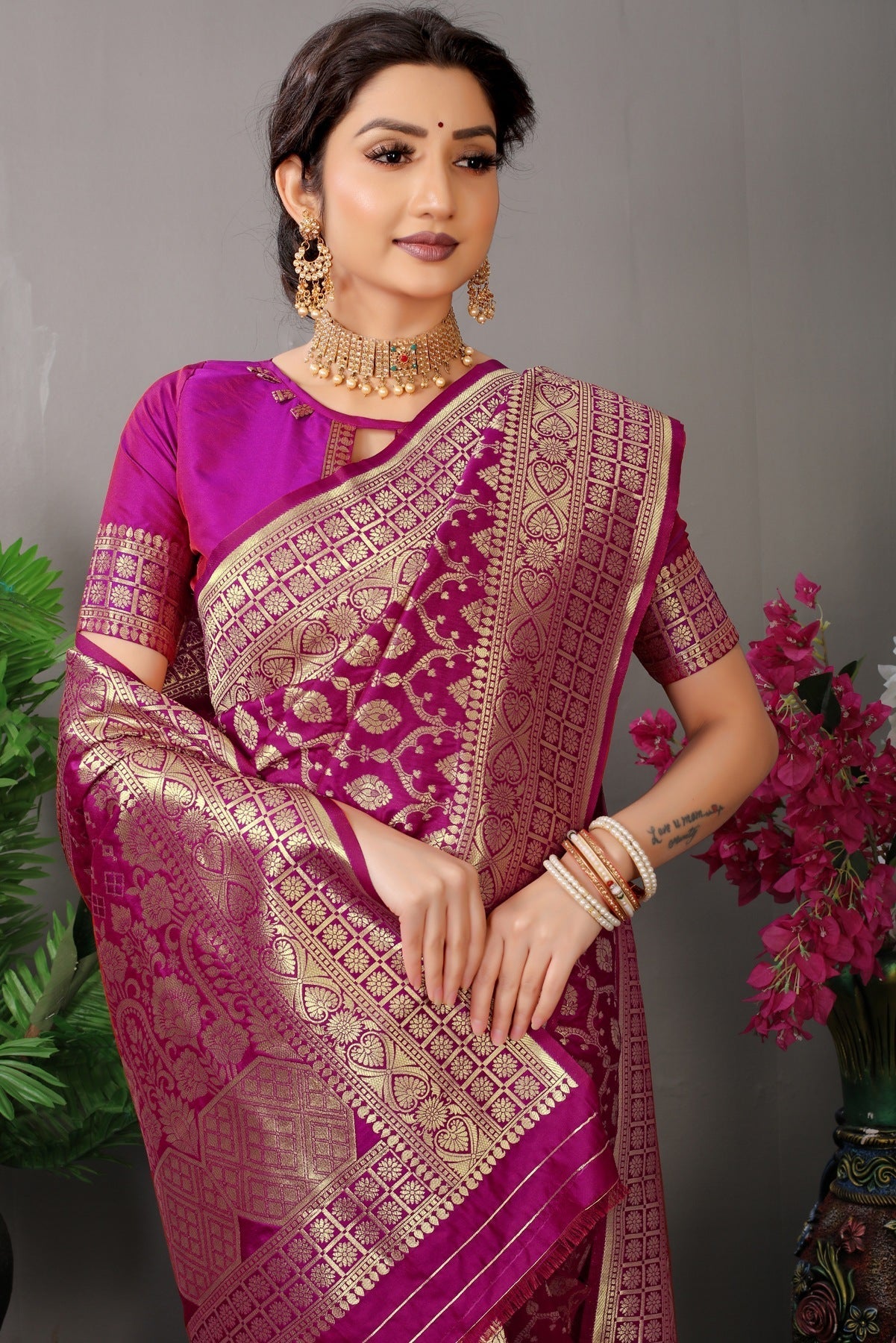 Designer Wine Banarasi Silk Saree With Fairytale Blouse Piece