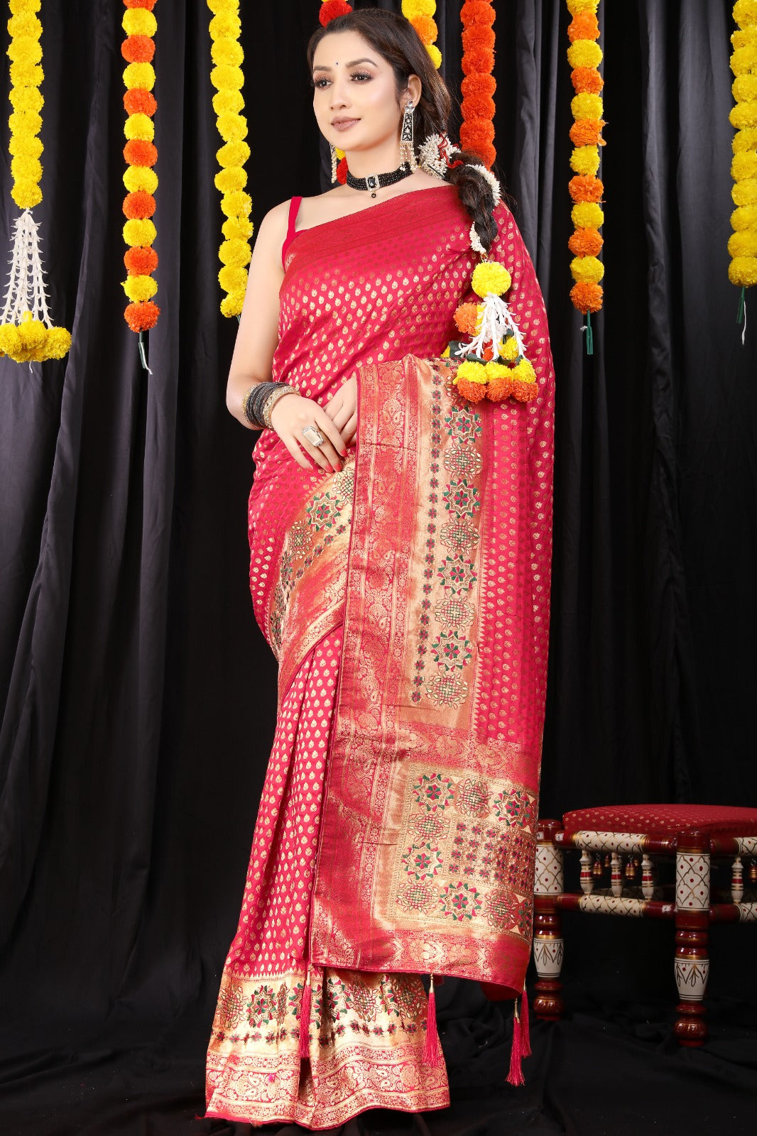 Gorgeous Dark Pink Banarasi Silk Saree With Stylish Blouse Piece