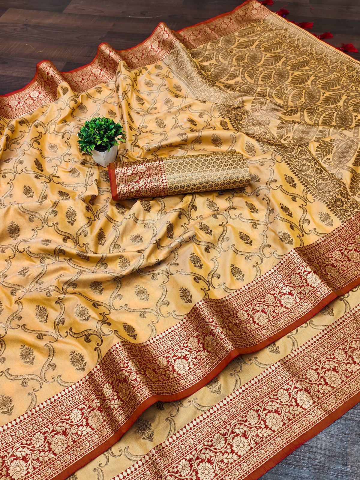 Charismatic Yellow Soft Banarasi Silk Saree With Ethereal Blouse Piece