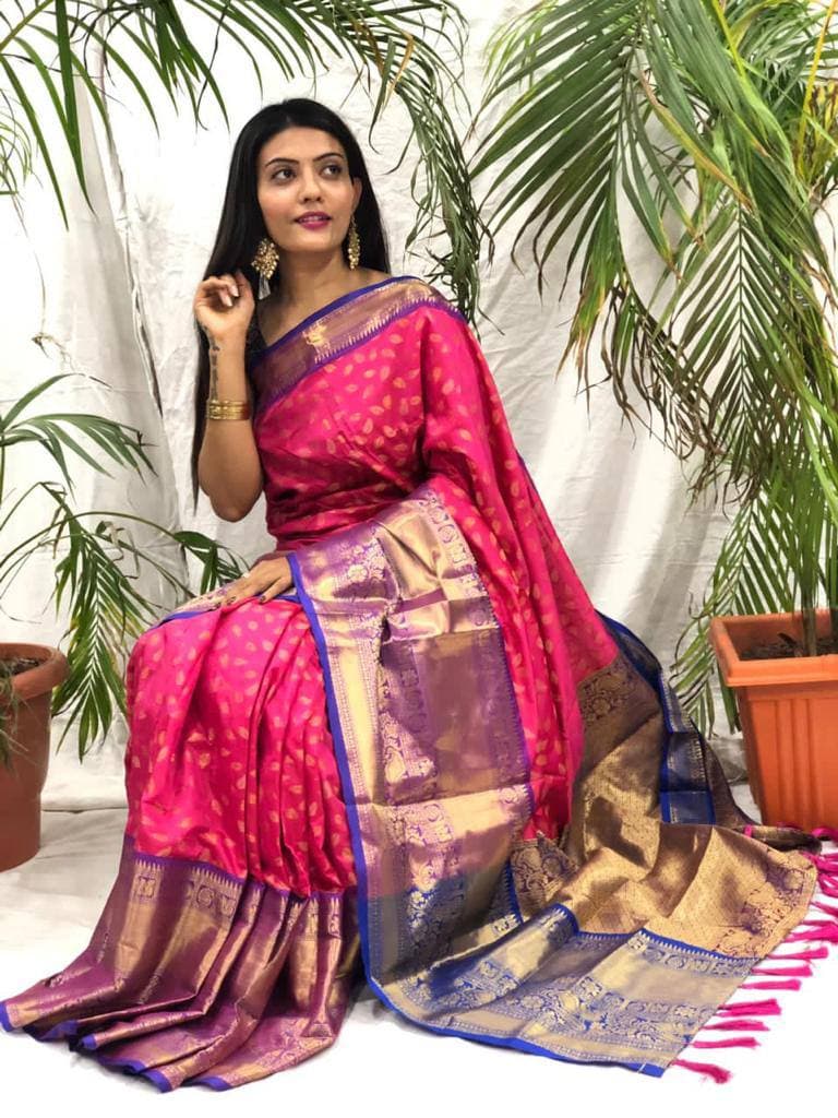 Desuetude Pink Banarasi Silk Saree With Rich Blouse Piece