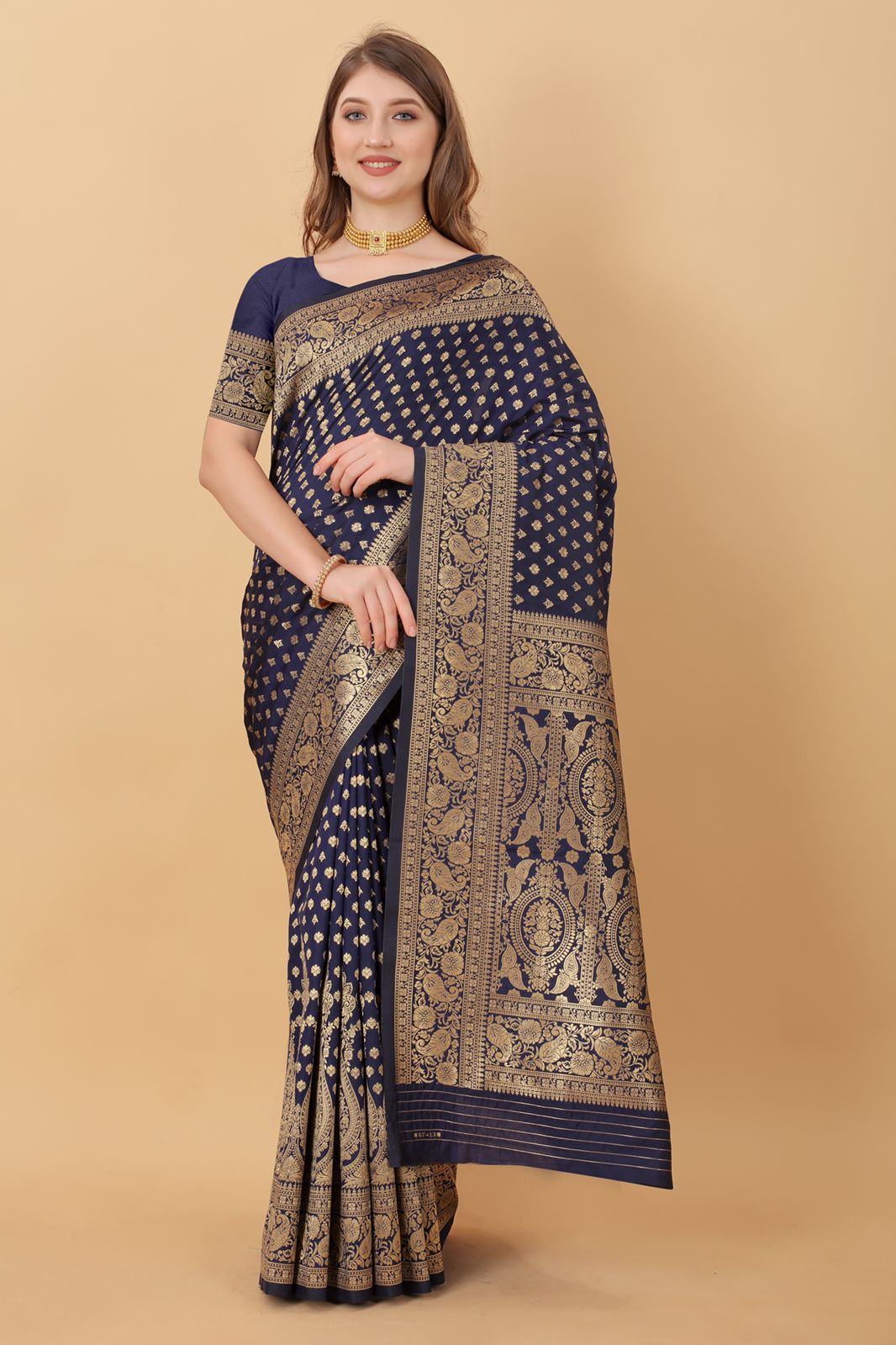 Fancifull Navy Blue Banarasi Silk Saree With Panoply Blouse Piece