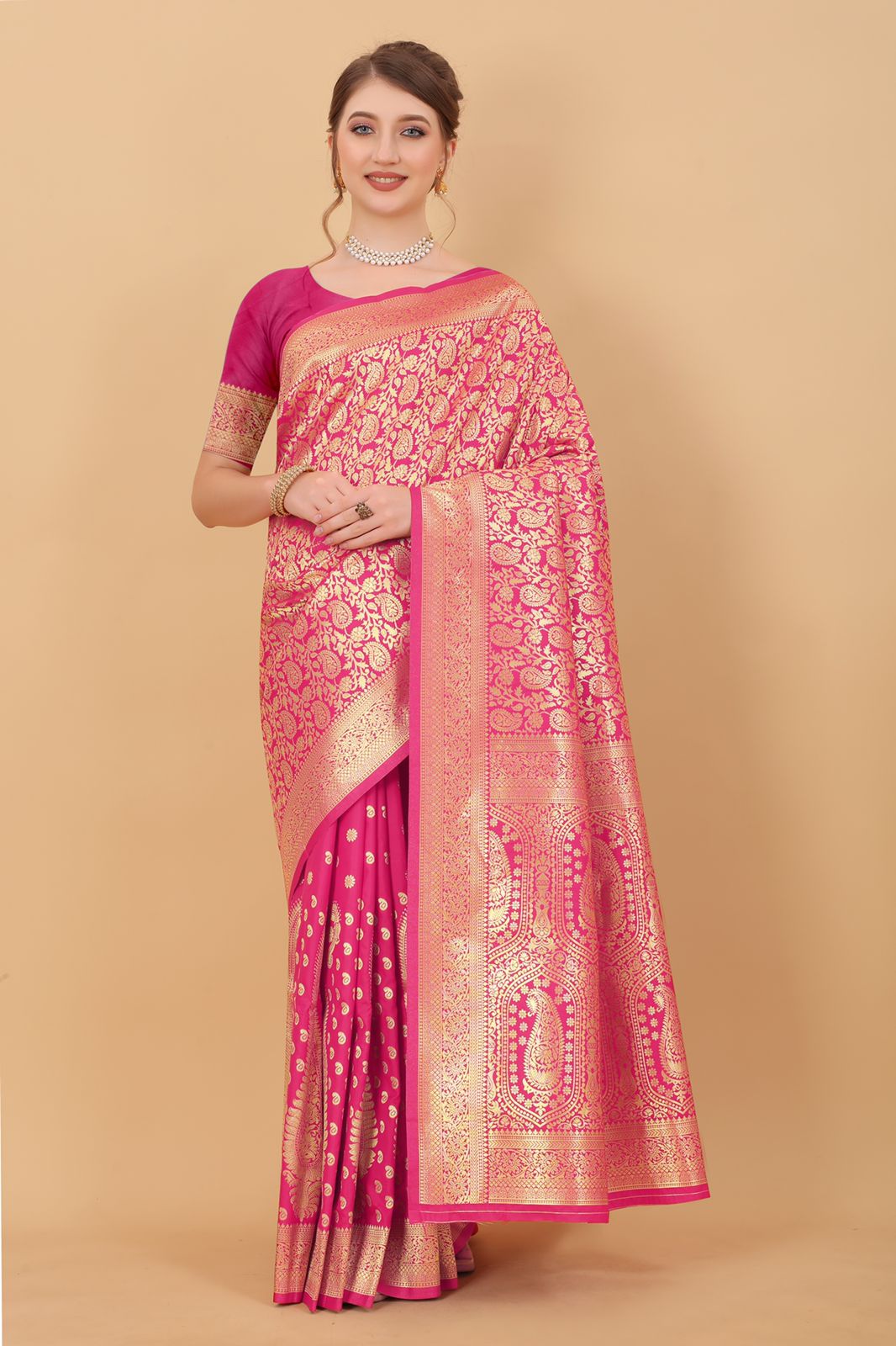 Groovy Dark Pink Banarasi Silk Saree With Extraordinary Blouse Piece