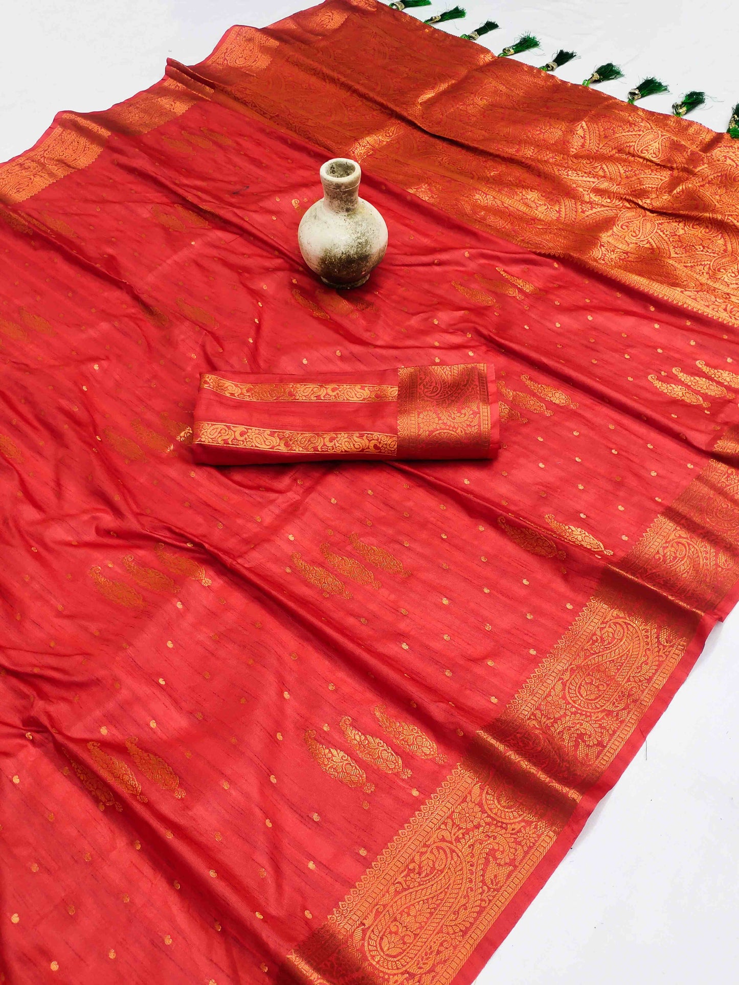 Captivating Red Soft Banarasi Silk Saree With Incomparable Blouse Piece