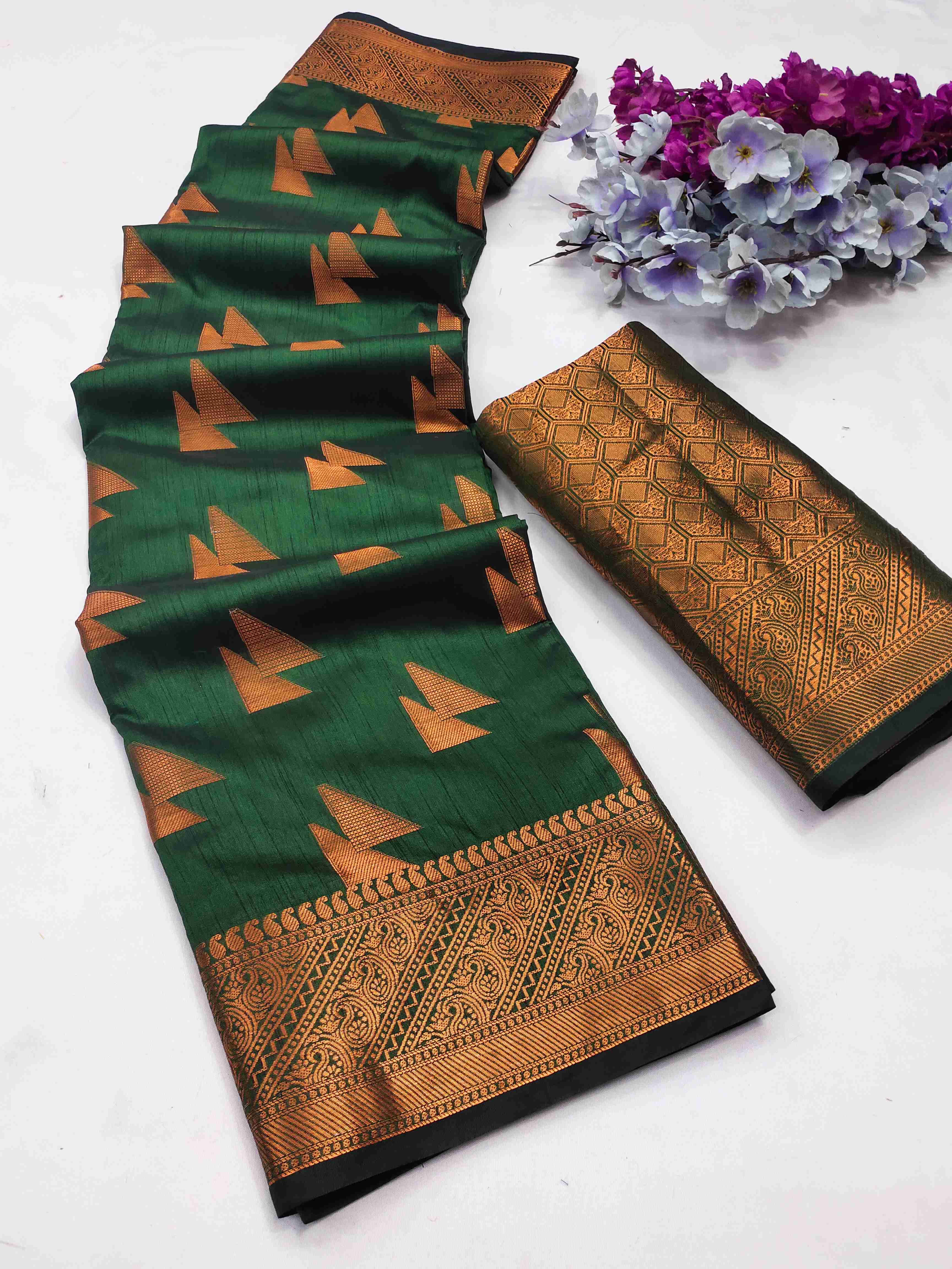 Elegant Dark Green Banarasi  Silk Saree With Forbearance Blouse Piece