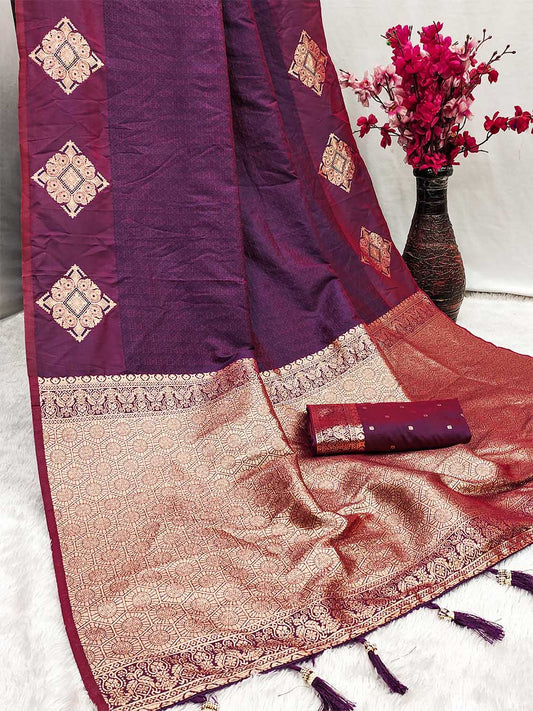 Desuetude Purple Soft Banarasi Silk Saree With Moiety Blouse Piece