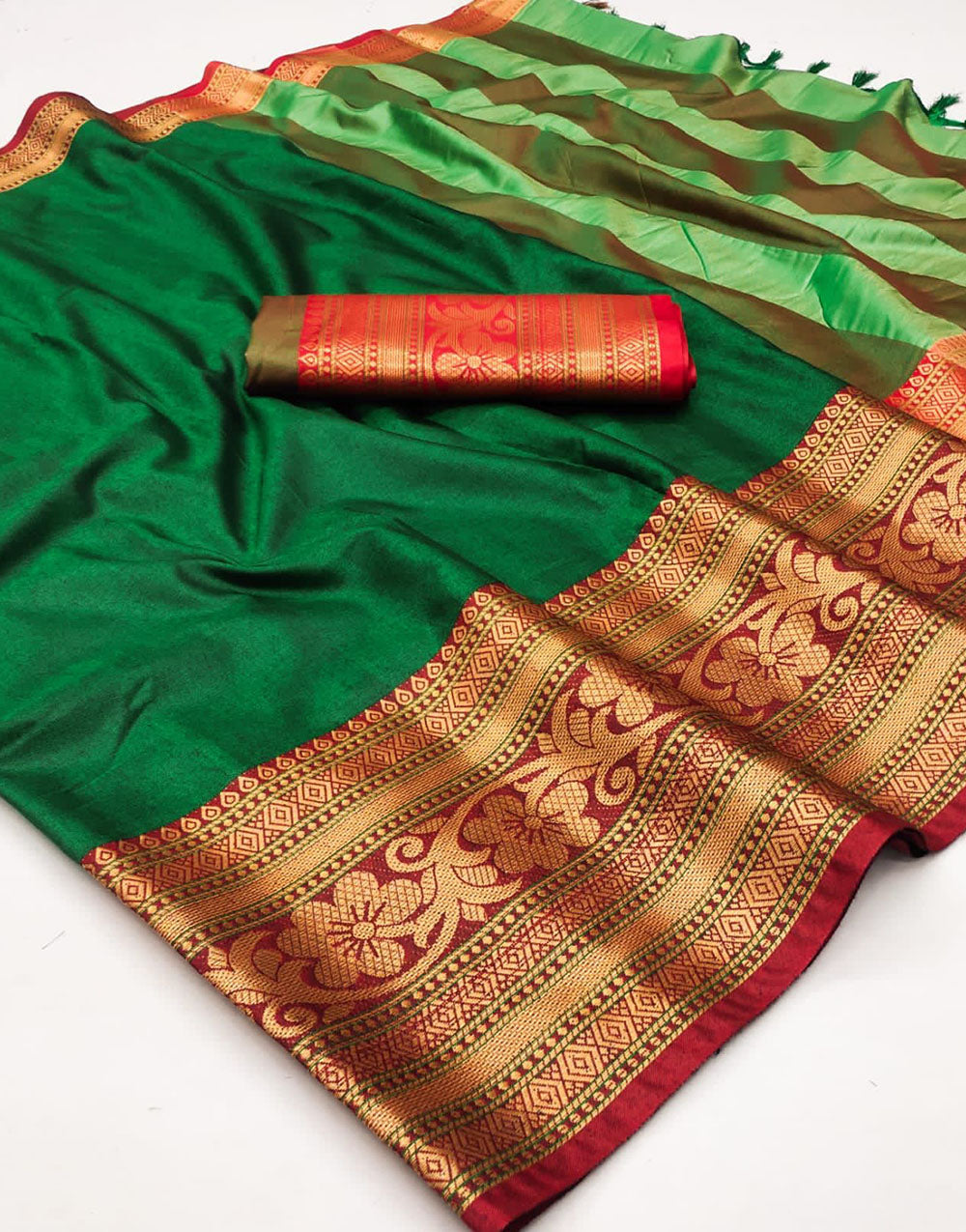 Green & Dark Red Silk Saree With Weaving Work