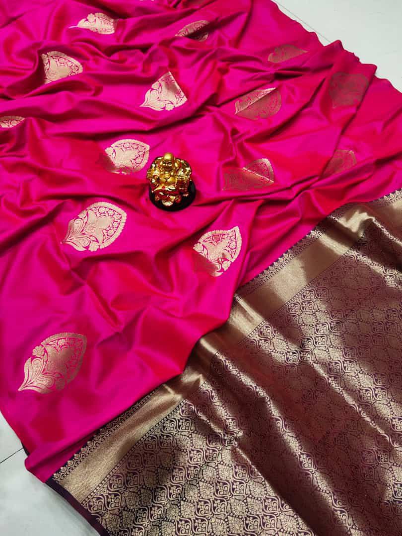 Beautiful Dark Pink Banarasi Silk Saree With Radiant Blouse Piece